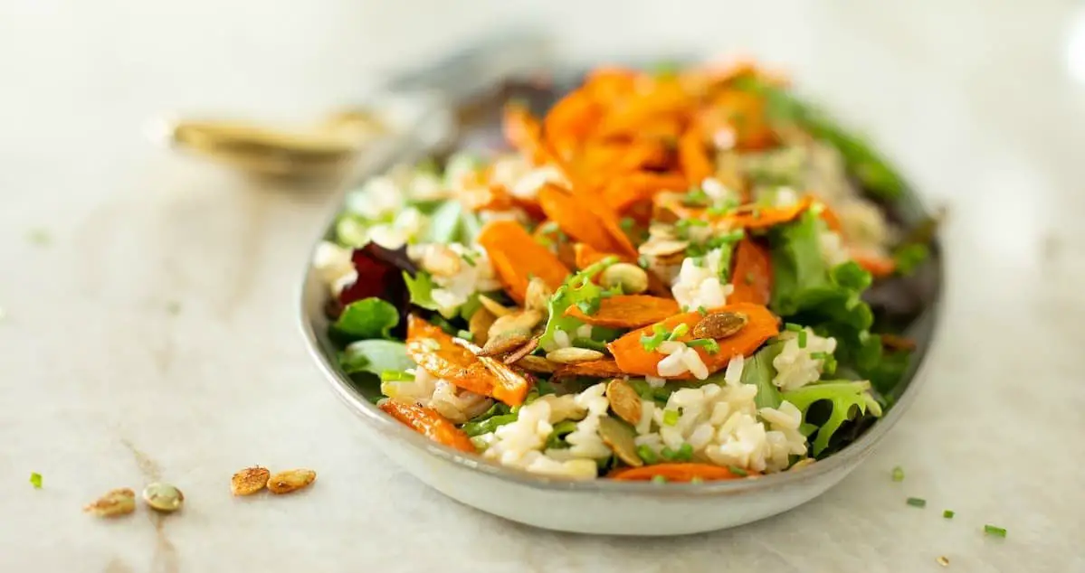 20-skinny-healthy-vegan-salads-for-weight-loss-startrightyoga