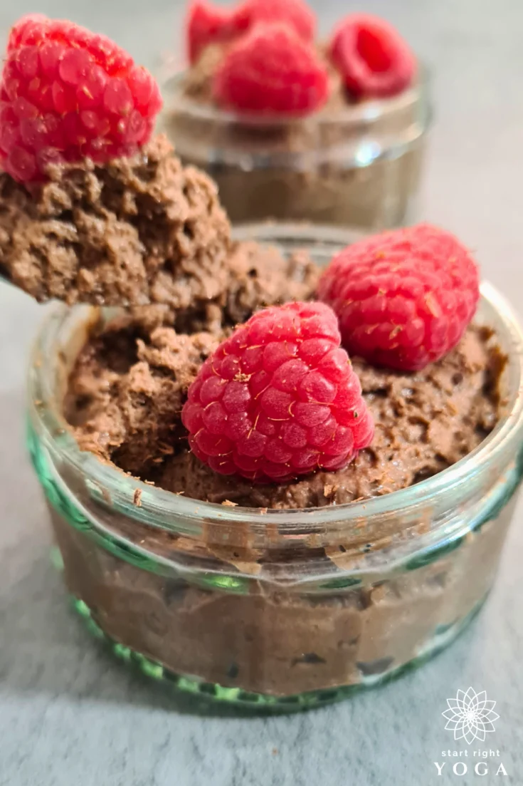 Indulge in decadence with our velvety vegan chocolate mousse! Made with rich cocoa and creamy avocado, this luscious dessert is a guilt-free delight for chocolate lovers.